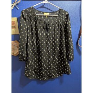 5/25 Princess Vera Wang Peasant Top